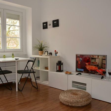 Charming Apartment To Feel Lisbona Esterno foto