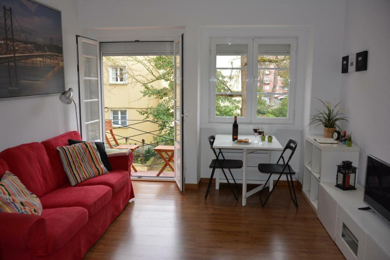 Charming Apartment To Feel Lisbona Esterno foto