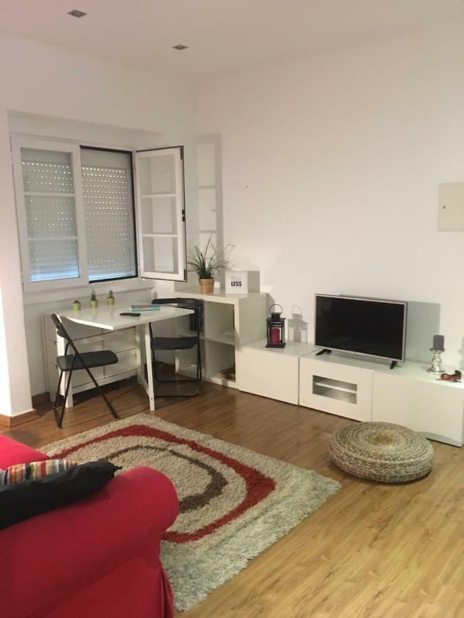 Charming Apartment To Feel Lisbona Esterno foto